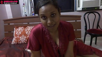 ஷெமலே தன்னை உண்மையான, வீட்டில், வீடியோ உறிஞ்சிக் கொள்கிறாள்