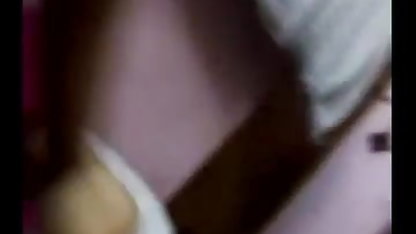 கடற்கரையில் அரபு வீட்டில் செக்ஸ் ஓய்வெடுக்கிறது