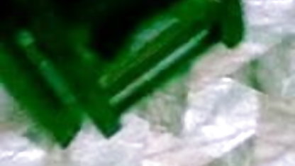 அமெரிக்கர்கள் பேட்மேன் பெண்ணைப் பிடித்து, அவளைக் கட்டி, நிர்வாணமாகக் கூச்சலிட்டனர் பிரபல வீட்டில் ஆபாச