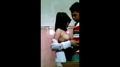 டாட்டுவைச் சேர்ந்த ஜூலியா வோல்கோவா செக்ஸ் வீட்டில் ஆபாச