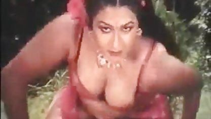 கவர்ச்சியான க்ராஸ்ட்கா பெண் - வீட்டில் ஆபாச தந்தி புதியது