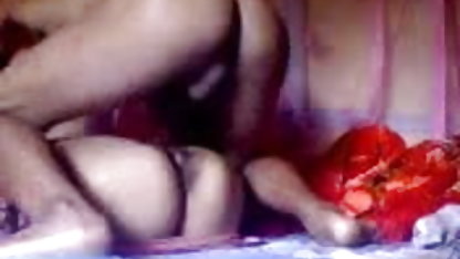 சேவல் மீது ஆசிய ஜோடி வீட்டில் செக்ஸ் அனிம் விசிறி பட்