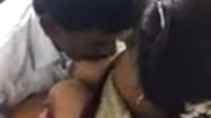 வயது வந்த தமிழ் முகப்பு செக்ஸ் வீடியோ பெண்