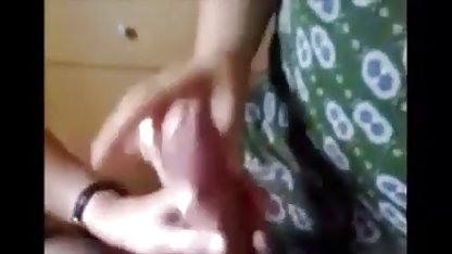 லத்தீன் ஹேரி ஆபாச வீட்டில்