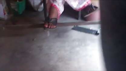 முரட்டுத்தனமான, அன்பு வீட்டில் பணிப் பெண் செக்ஸ் மற்றும் பாசத்துடன் கடுமையானது