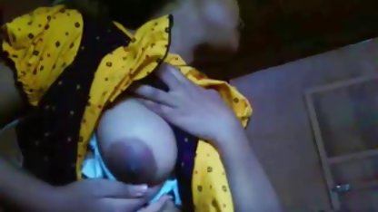 பெண் தமிழ் முகப்பு செக்ஸ் வீடியோ ஜான் குடிபோதையில் இருக்கிறாள்