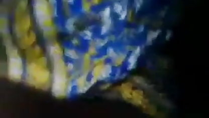 ஆழமான பெரிய வீட்டில் ஆபாச அற்புதமான தனியா