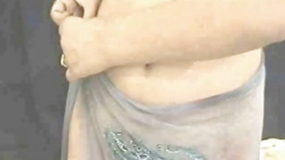 Blowjob கருங்காலி வீட்டில் இந்திய ஆபாச வீடியோக்கள்