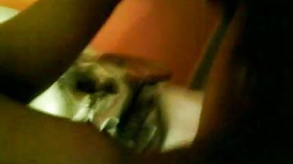 வாய்வழி சேவைகளின் வரவேற்புரை வ தனியாக வீட்டில்