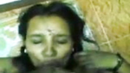 அழகான அழகு - வீடு ஆபாச சிற்றின்ப வீடியோ