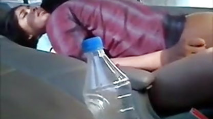 மாணவர்கள் அன்பிற்காக இந்தி வீட்டில் மனைவி செக்ஸ் பசி
