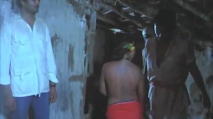 மழையில் சுயஇன்பம் அமெச்சூர், ஜோடி, வீட்டில்