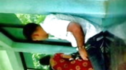 எமோ செக்ஸ் வீட்டில் குழாய் லெஸ்பியன்