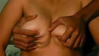 ஒரு காரின் உடற்பகுதியில் செக்ஸ் வீட்டில் கருப்பு ஆபாச