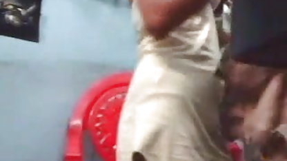 ஜிம்முடன் செக்ஸ் காதலி, வீட்டில் வீடியோ
