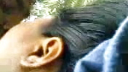 வயது வந்த பெண் நடிப்பு செக் ஆபாச வீடு