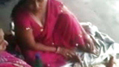 19 வயதில் நடிப்புக்கு வந்தார் உண்மையான குடும்ப வீட்டில் ஆபாச