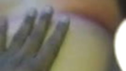 ஒரு பாட்டி வீட்டில் ஆபாச டிக் மீது யூல் போல மார்பளவு காதலி