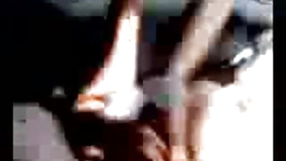பெண் உங்களை திறந்த யோனி செக் கிண்டல் செய்கிறாள்
