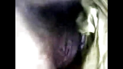 விமானத்திற்காக கோழிக்கறி தயார் பெரிய மார்பகங்கள், வீட்டில்