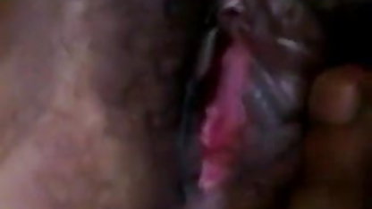 என் தங்க நிற பல பளப்பான முடி வீட்டில் வீட்டில்