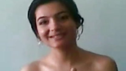 பீர் அனைத்து வீட்டில் ஆபாச பெண்