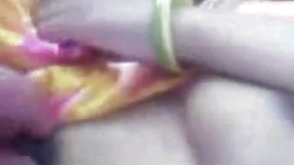 மனைவி ஒரு பெரிய சேவலுடன் சேவல் இந்திய ஜோடி வீட்டில் ஆபாச அமைதியற்ற கணவன்