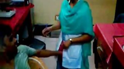 செயின்ட் பீட்டர்ஸ்பர்க் மாணவர்கள் தமிழ் ஆண்ட்டி கிராமத்தில் செக்ஸ் வீடியோக்கள் தேர்வுகளுக்குப் பிறகு வேடிக்கையாக இருக்கிறார்கள்